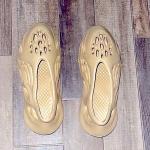 Foam Runners